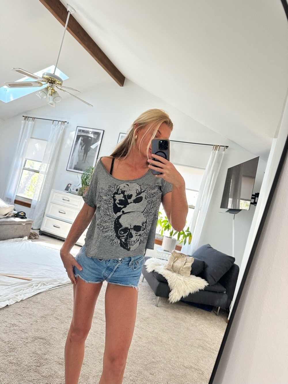 Y2K Skull Graphic Cropped Studded Tee Winged Skulls — Grunge Ed Hardy Style L